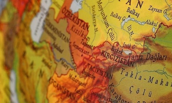 Kırgızistan ile Tacikistan arasında protokol imzalandı