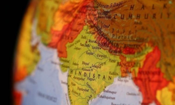 Hindistan Halk Cephesi üyelerine "terör" gözaltısı