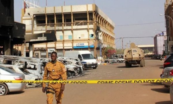 Burkina Faso’da havalimanı inşaatında bina çökmesi sonucu 7 kişi öldü