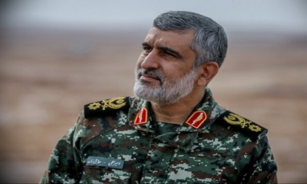 İran'dan yerli hipersonik füze hakkında açıklama