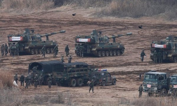 ABD'den Kuzey Kore'yi kışkırtıcı hareketler