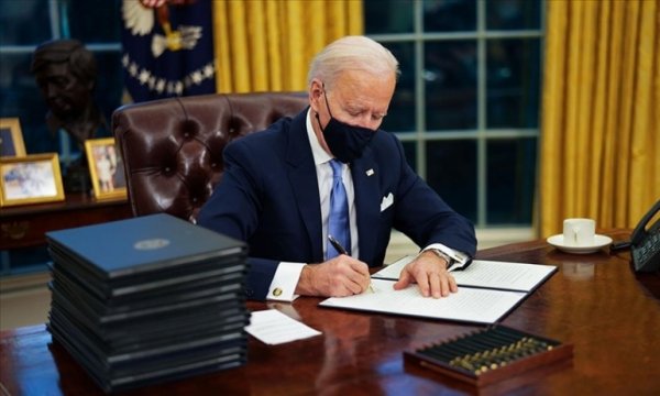 Biden'ın ofisindeki "gizli belgelerde" Ukrayna ve İran ile ilgili bilgilerin olduğu iddiası