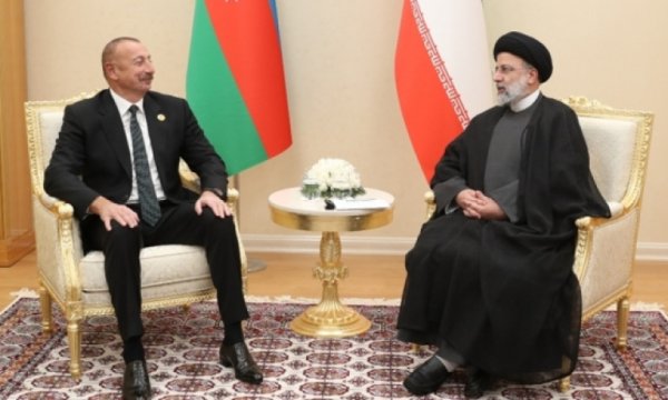 Reisi ve Aliyev görüştü: İki liderden birlik mesajı