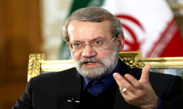 Laricani: Ayetullah Hamanei 60 yıl diktatörlükle savaştı