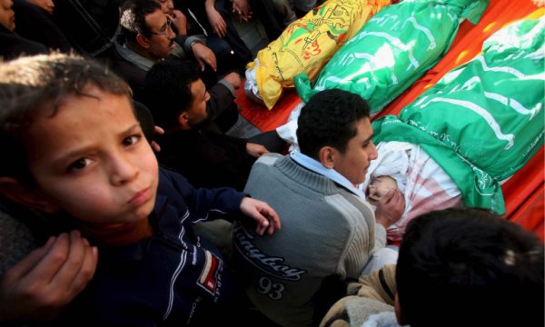 Gazze'de şehit sayısı 14 bini aştı 