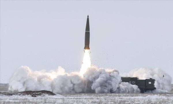 Rus nükleer silahı Belarus'a taşındı