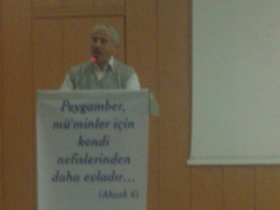 Peygambere Vefa Konferansı