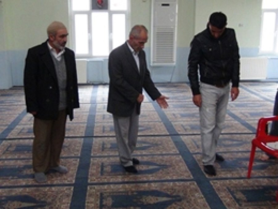Camide Namaz Üzerinde Öldürüldü