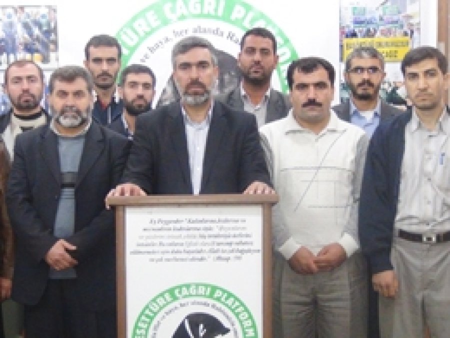 'Serra Yılmaz Cahilliğiyle Ebu Cehil'i Aratmıyor!'