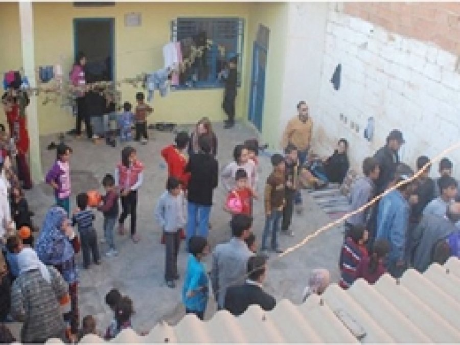 Tek Evde 80 Kişi Yaşıyor 