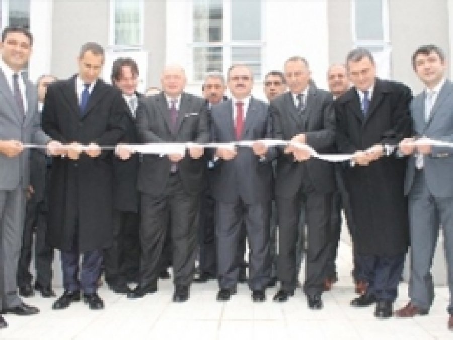 Koç Vakfı'nın Yaptırdığı Lojmanların Açılışı