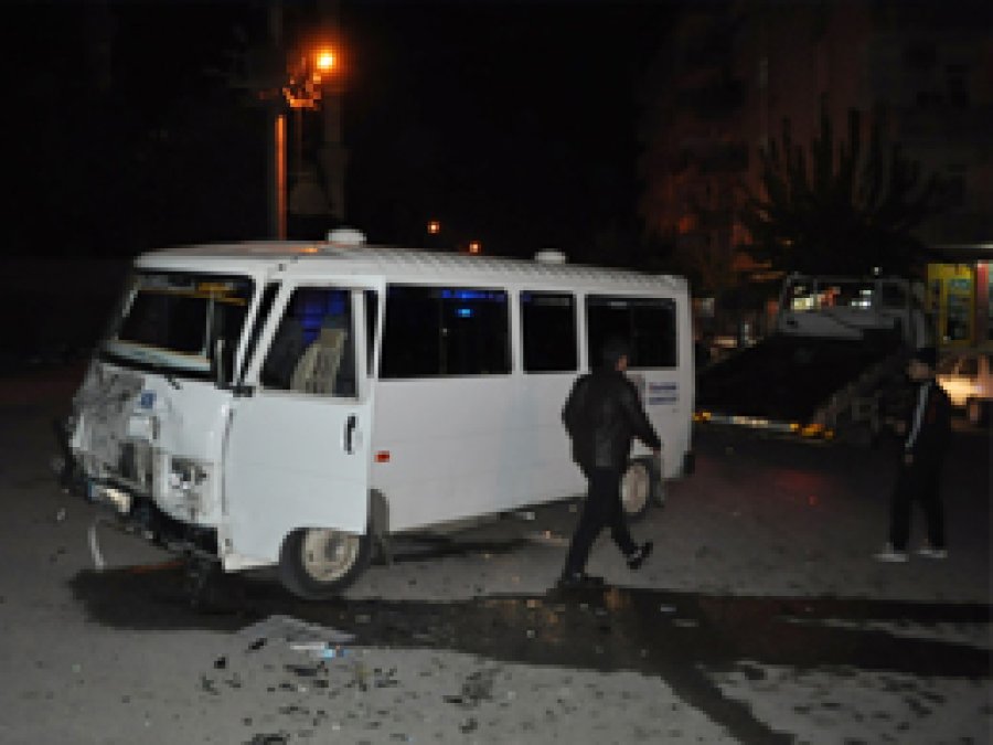 Batman'da Trafik Kazası: 4 Yaralı