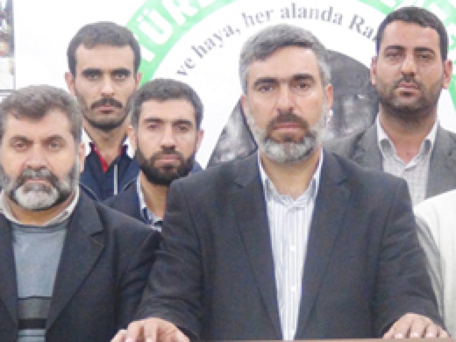 TESÇAĞ: Eğitim Sen İslam ile Savaşıyor