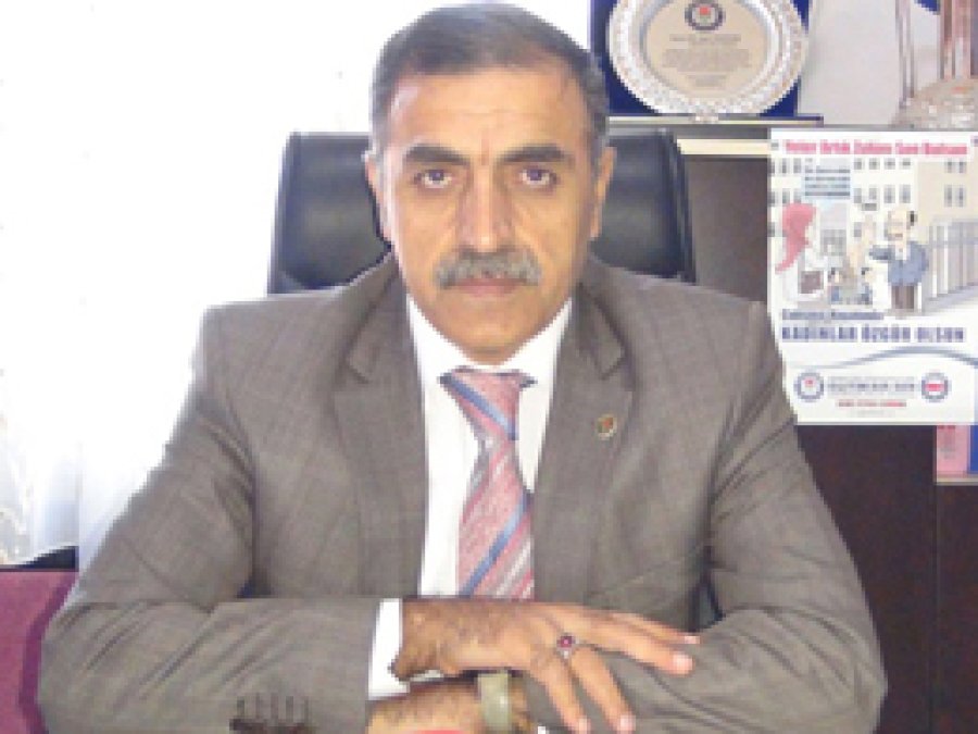 Eğitim Bir Sen: Başörtüsü Yasağı Çağdışı Bir Uygulamadır