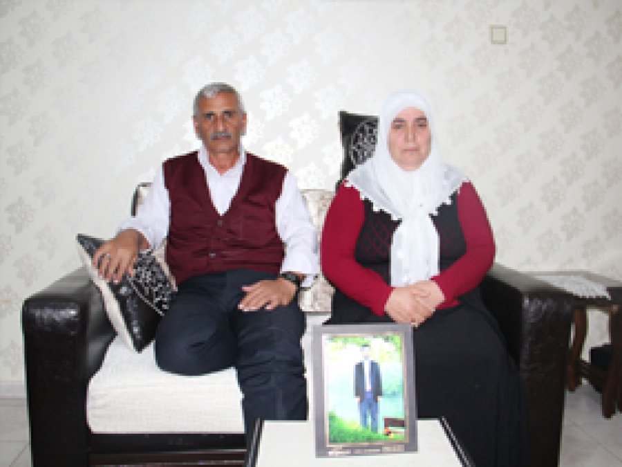 'Kur'an Dersi Veren Oğlumu İşkenceye Aldılar'