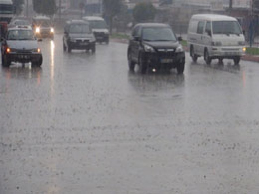 Mersin'de Sağanak Yağış 