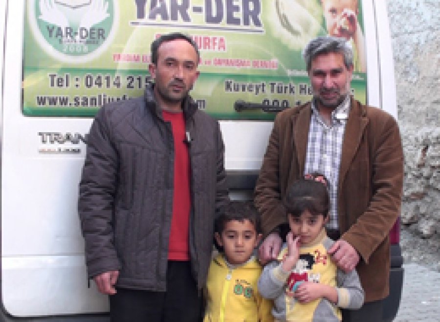 Suriye'de Dağılan Aile Urfa'da Bir Araya Geldi