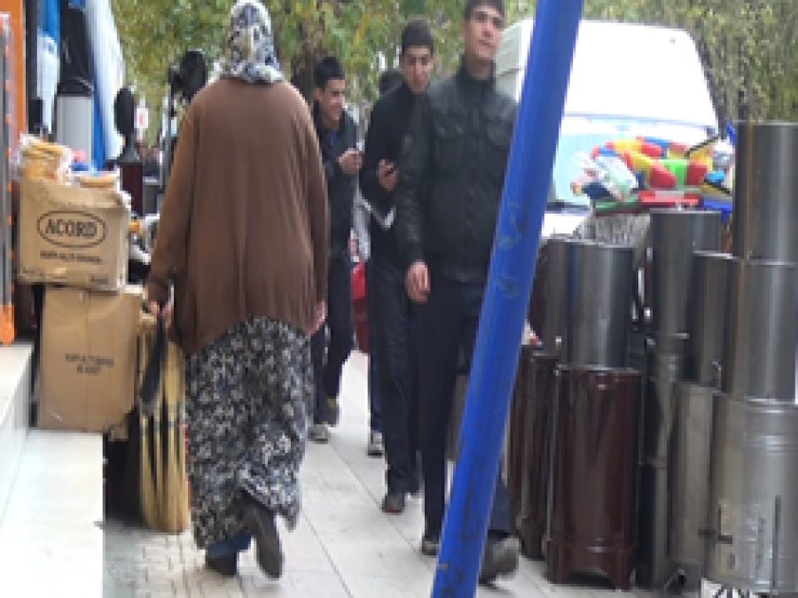Diyarbakır Halkı: Kaldırım İşgalleri Son Bulsun