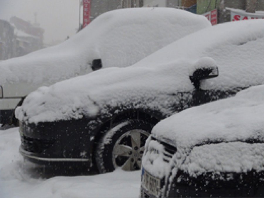 Ağrı'da 477 Köy Yolu Ulaşıma Kapandı