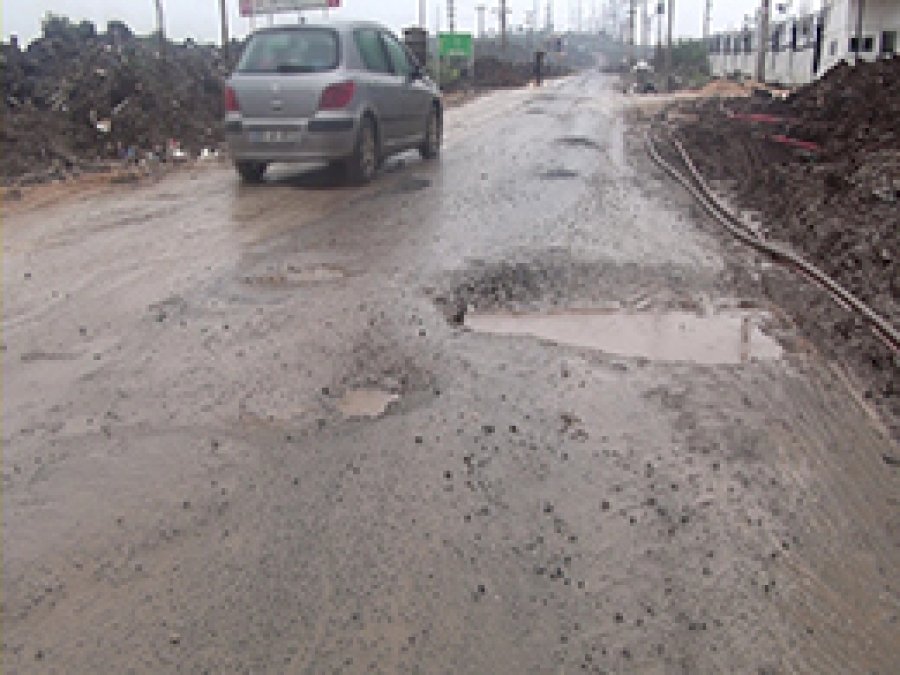 Diyarbakır Yolları Adeta Köstebek Yuvası