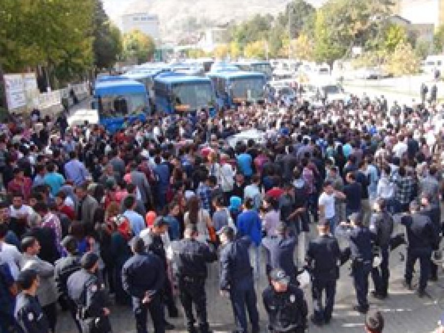 Muş'ta 'Halk Otobüsü' İsyanı
