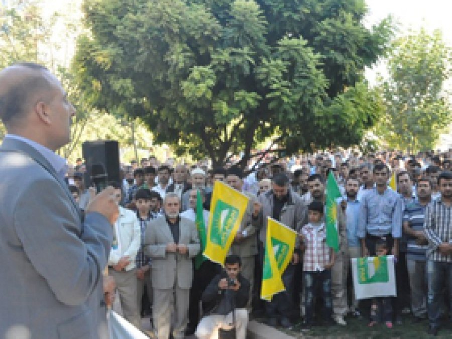 Hüda Par'dan 'Tanıtım ve Halkla Buluşma' Toplantısı 