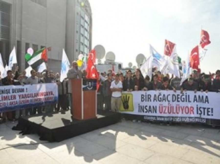 'Dünyayı Verseniz Davamızdan Vazgeçmeyiz'