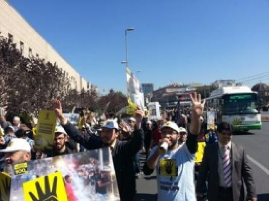 Kayseri'de İhvan'a Destek Yürüyüşü