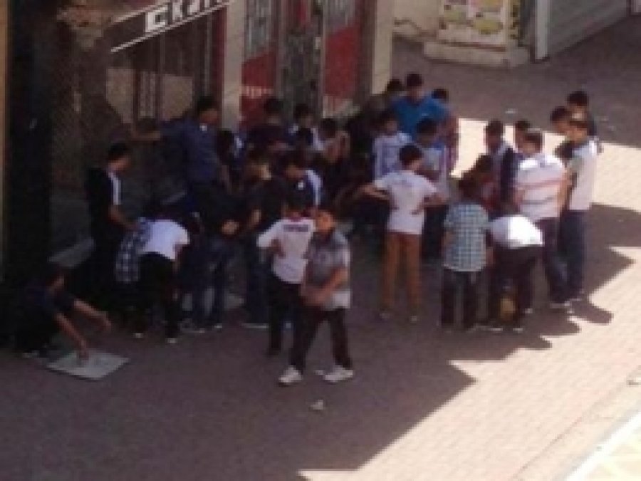 Kumarcılar Yine İşbaşında