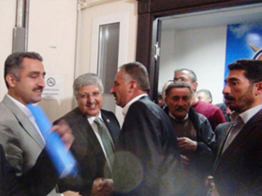 AK Partili Vekilden Tuhaf Sözler