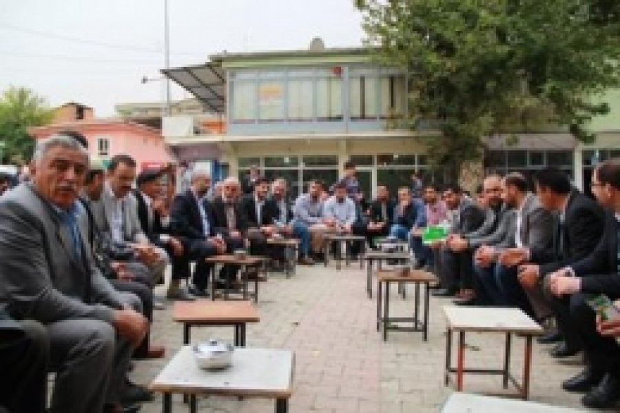 Hüda Par Sason Esnafıyla Bayramlaştı