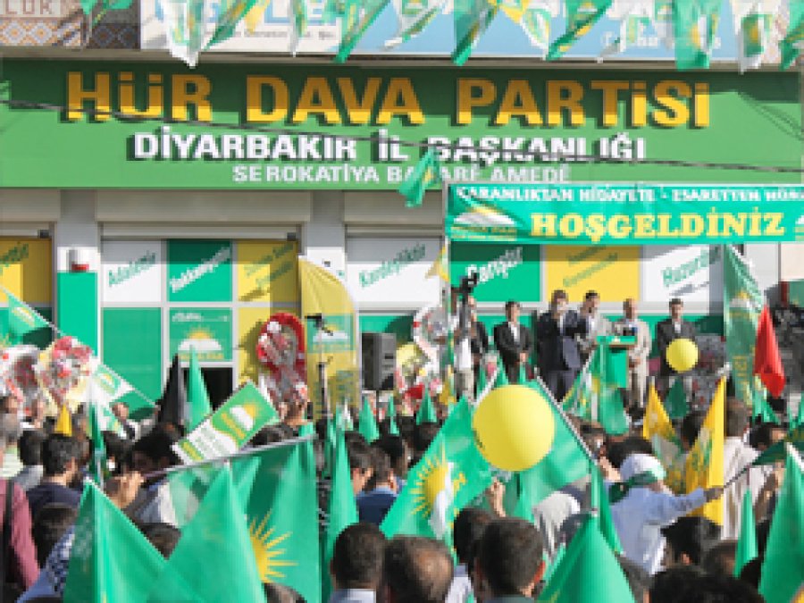 'BDP Oyları Yavaş Yavaş HÜDA PAR'a Kayacak'