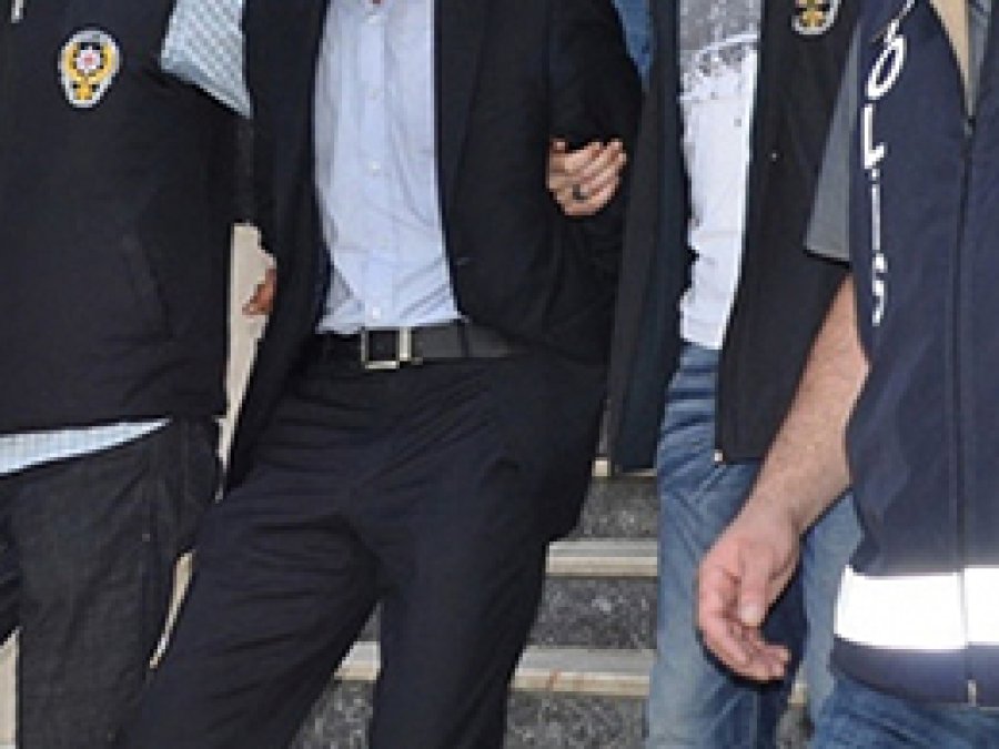 Cizre'de Gözaltına Alınan 9 Kişiden 7'si Tutuklandı