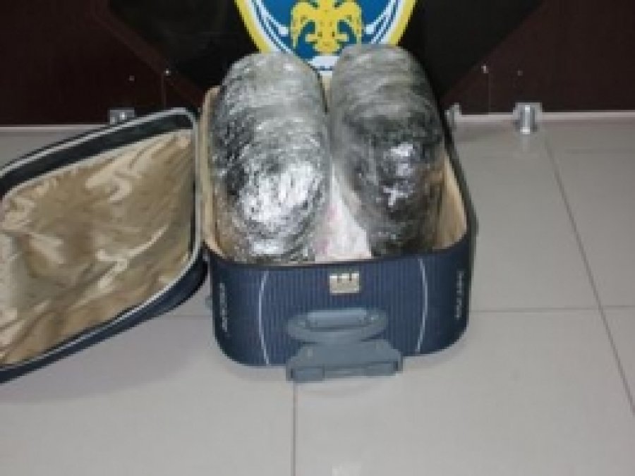 Bingöl'de 10 Kilo Esrar Ele Geçirildi