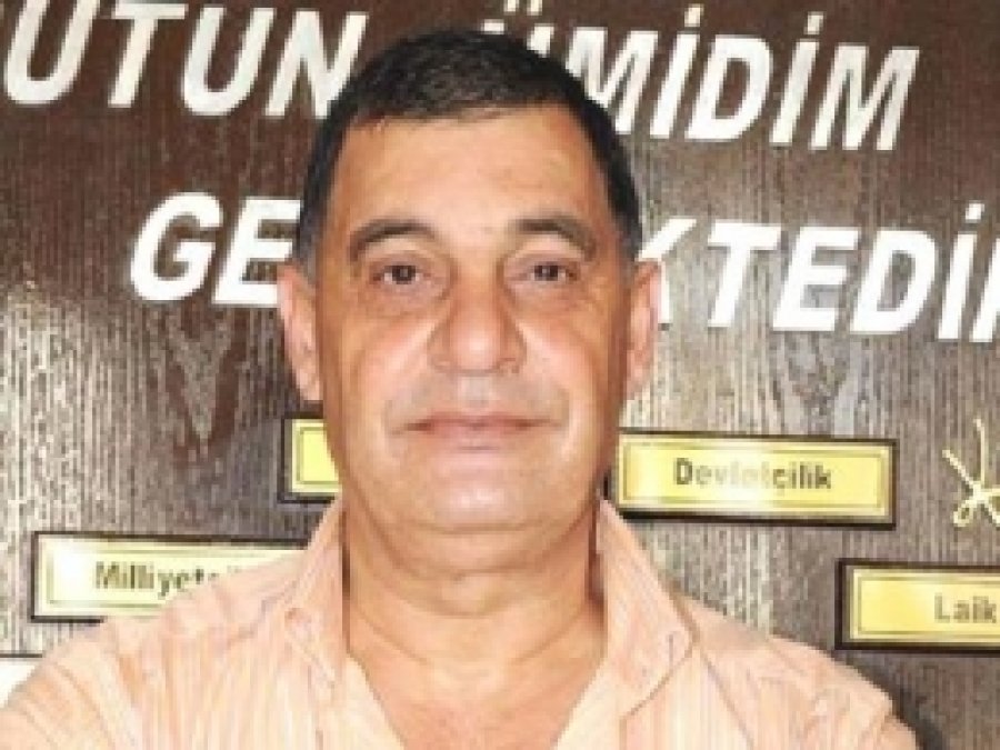 Tarsus'ta Yerel Gazete Sahibi İntihar Etti