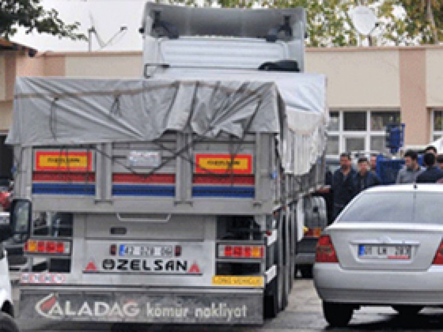 Adana'da TIR Dolusu Bomba Yakalandı!