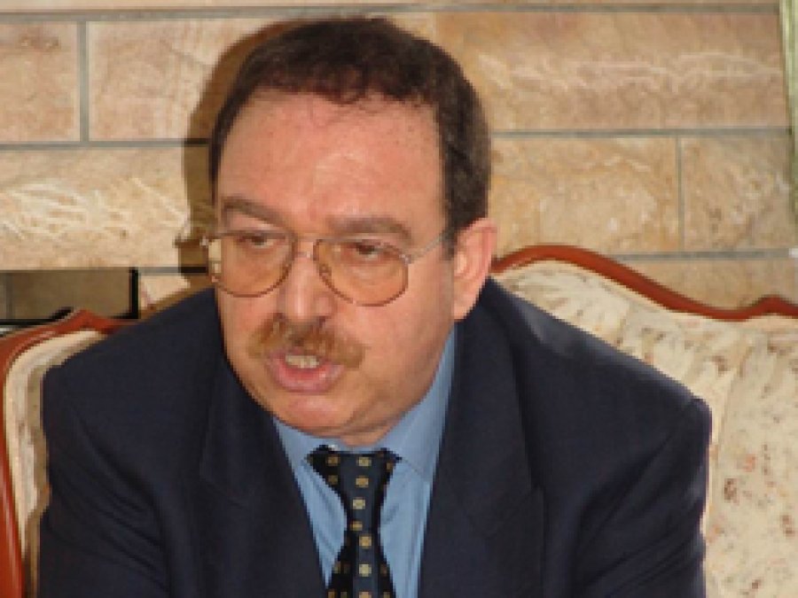 Dicle: Çatışmanın İki Tarafa da Faydası Yok