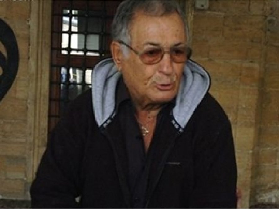Emekli Astsubaydan Camiye Saygısızlık
