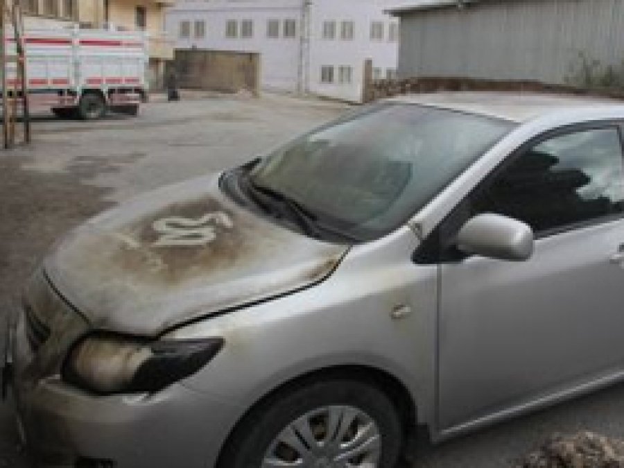 CHP'li Başkanın Aracı Kundaklandı