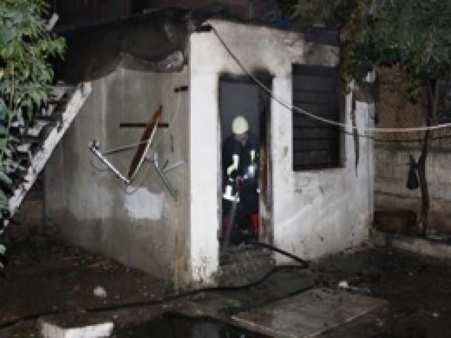 Tarsus'ta Bir Baraka Küle Döndü 
