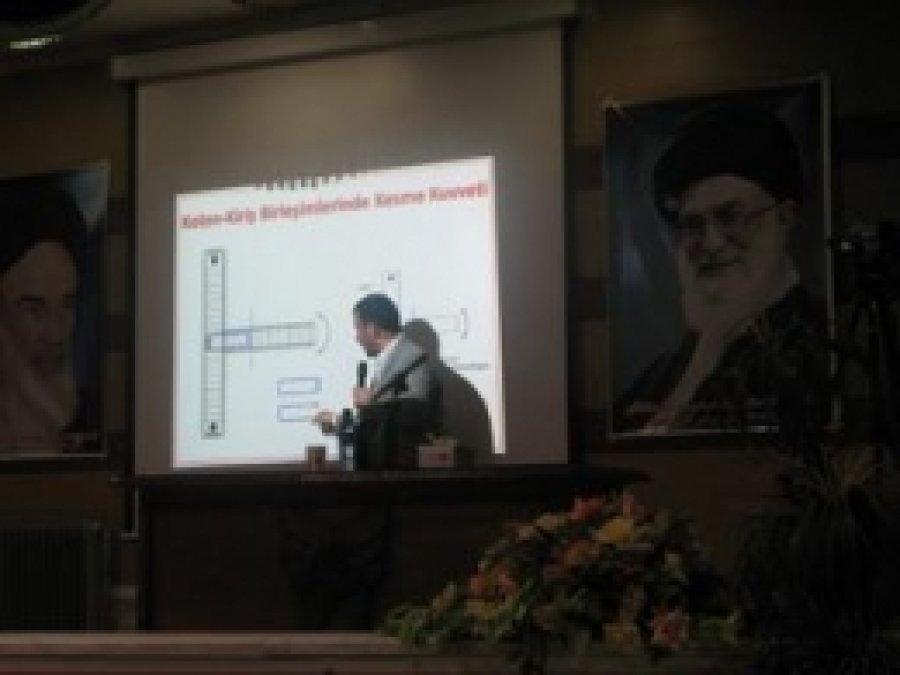 İslami Azad Üniversitesi'nde Afet Yönetimi Semineri
