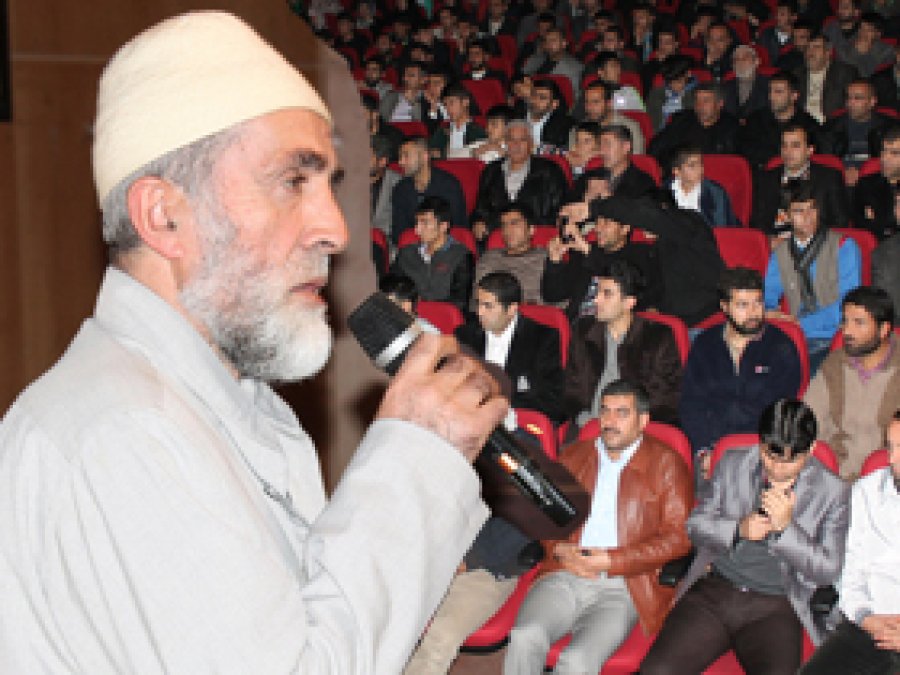 'Allahu Ekber' Diyerek Hz. Hüseyin'e Saldırdılar