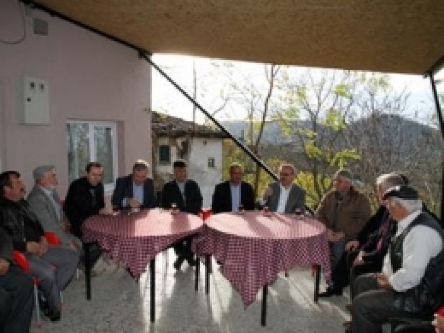 "Arazinizi Kimseye Satmayın"