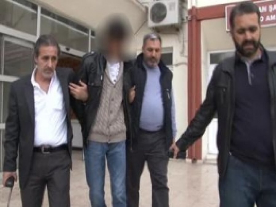 Kardeşin Öldüren Zanlı Adliyeye Sevk Edildi