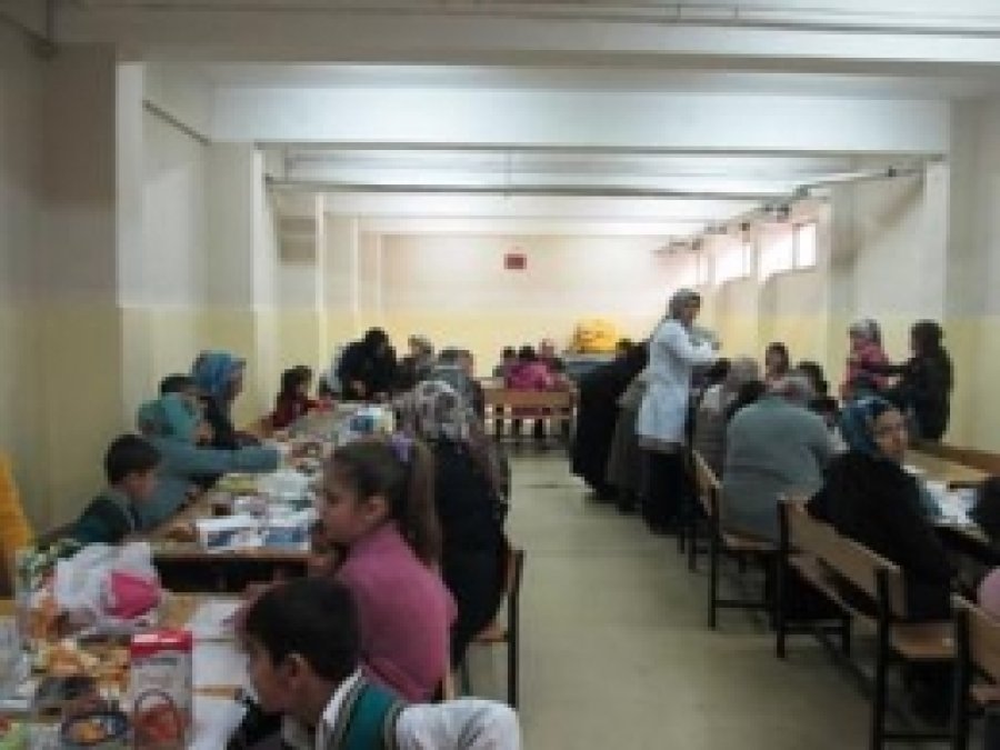 Eğitim Çalıştayı'nın Meyveleri Toplanıyor 