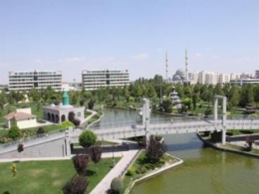 Karatay'ın Parklarında Ücretsiz İnternet Erişimi