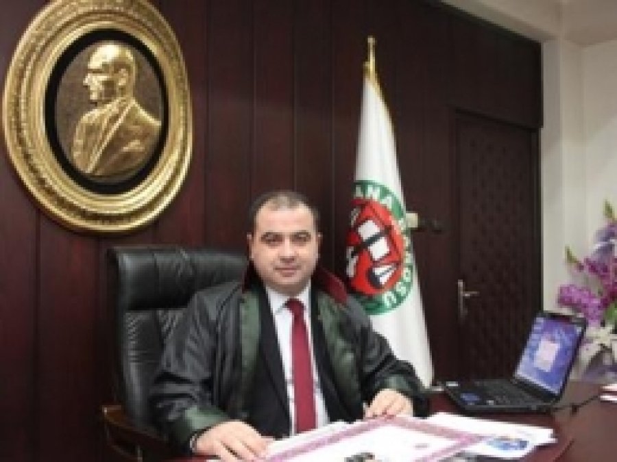 'Yasadışı Dinleme Alışkanlık Haline Dönüşüyor'