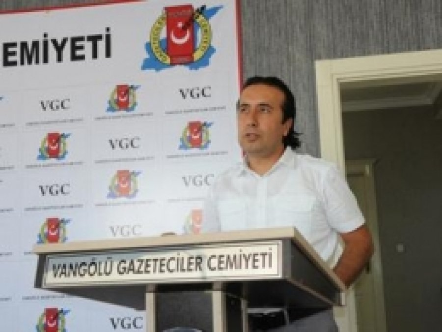 "Gazetecileri Keyfi Olarak Gözaltına Almak Suçtur"  