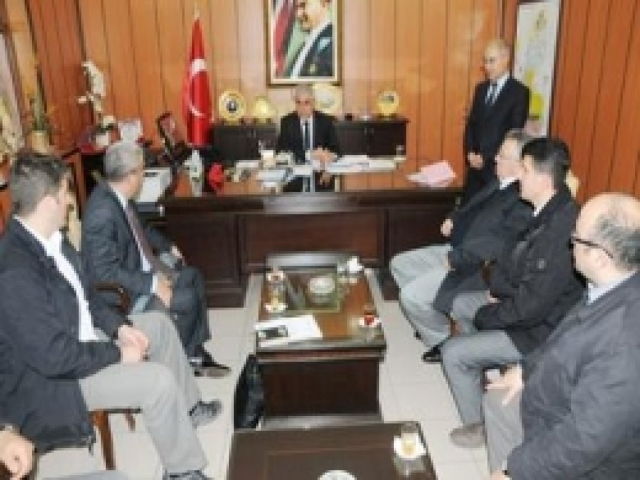 İş Makineleri Derneği Batman Milli Eğitimi Ziyaret Etti