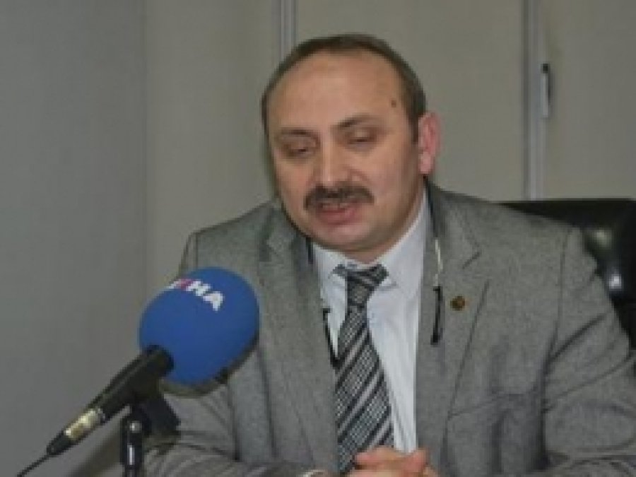 Yargı'yı Rüzgâr Gülü'ne Benzetti
